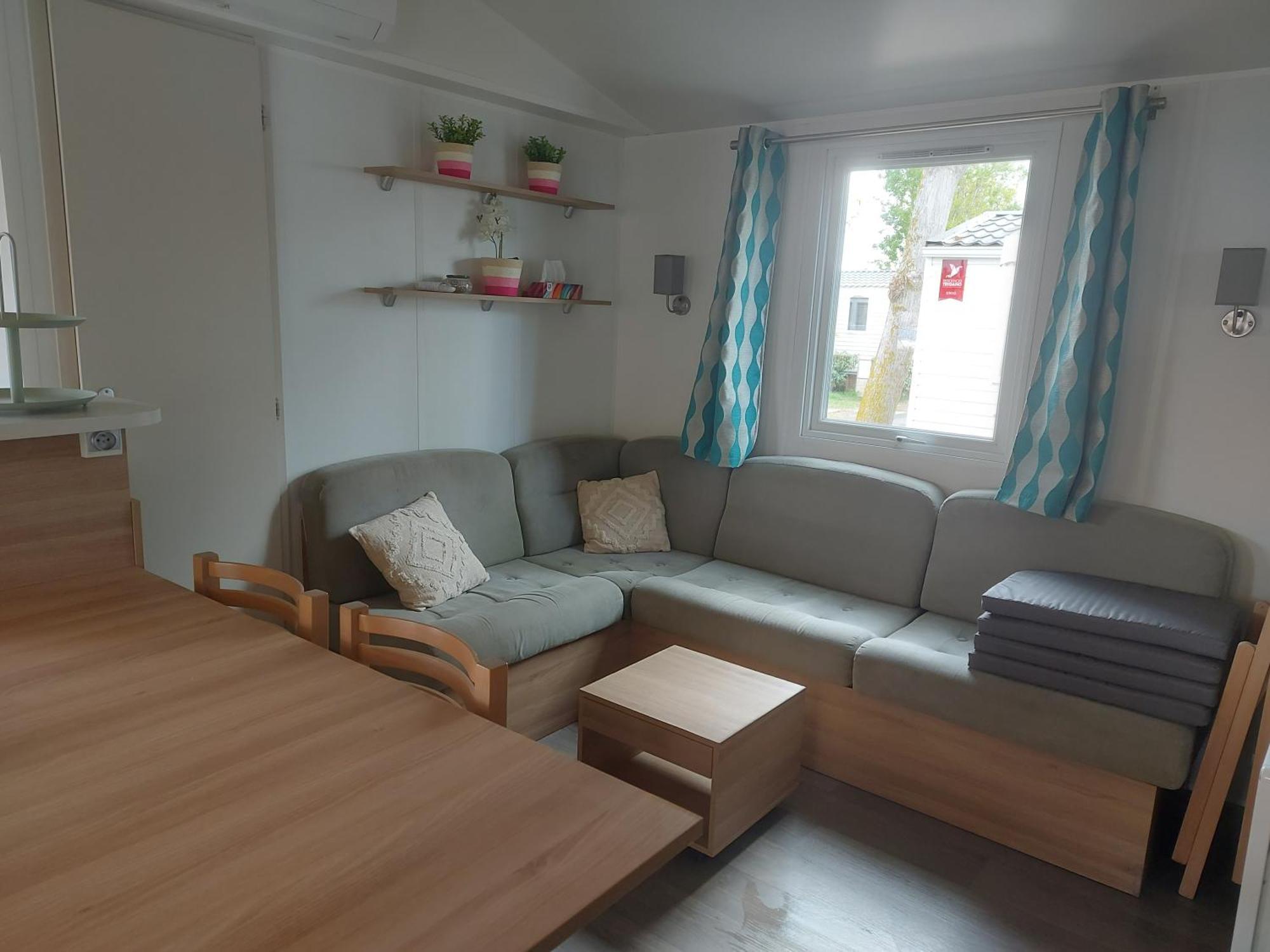 Mobilhome La Carabasse **** 维亚斯 外观 照片